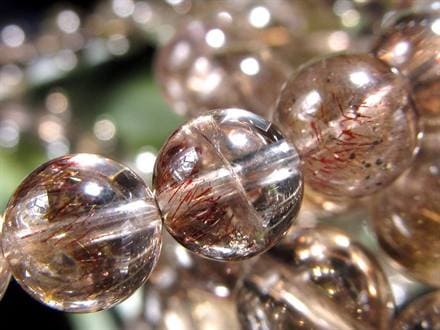 ブレスレット、針状結晶 ☆光で浮かぶメタリックな煌めき☆赤褐色の繊細針状結晶☆角度で輝く