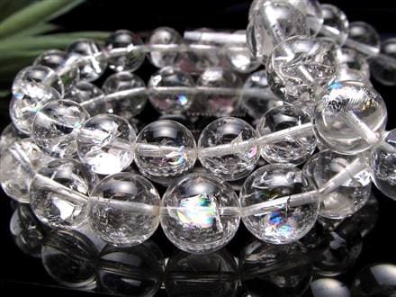 ☆透明感抜群！高品質虹入り水晶☆万能のパワーストーン☆キラキラ