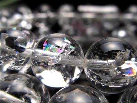 ☆透明感抜群！高品質虹入り水晶☆万能のパワーストーン☆キラキラ