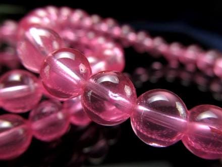 ☆目を引く色彩☆華やかなディープピンク☆潜在的魅力を引き出し