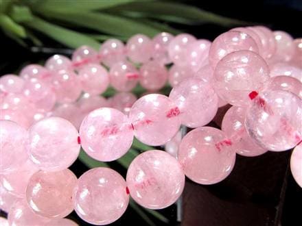 ☆明るめクリアピンク☆透明感あり☆『清純・愛情・優美』の象徴