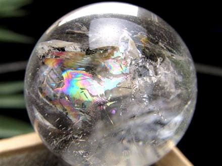☆幻級！水入り水晶☆透明水晶に揺らめく聖水☆水が動く神秘の結晶☆数
