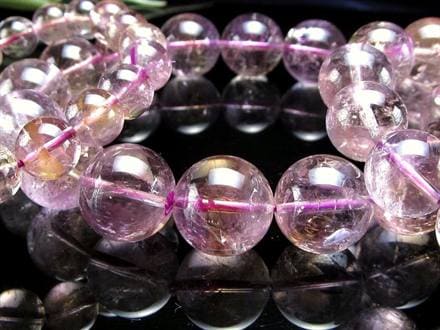 ☆限定5本のみ！☆上品なペールカラー☆透明感のあるラベンダー