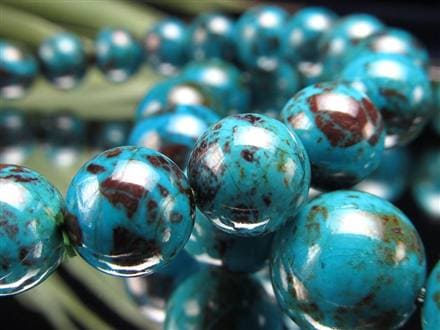 ☆色彩豊かな存在感☆深みのあるブルーグリーン☆大地を感じる天然石