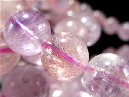 ☆激安価格！☆ほんのりピンクカラー☆神秘的な天使からのギフト☆透明