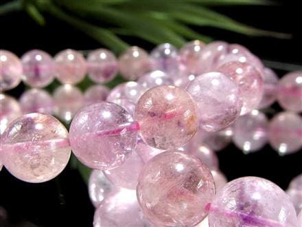 ☆激安価格！☆ほんのりピンクカラー☆神秘的な天使からのギフト☆透明