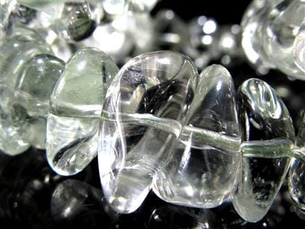 ☆艶々さざれビーズ使用☆希少な緑水晶☆抜群クリア感☆ほんのり