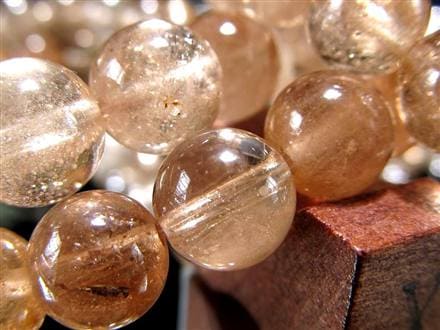 ☆激安価格☆人気のシャンパンカラー☆透明感抜群☆上品な華やかさ☆神