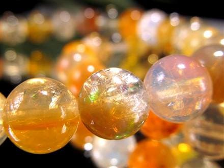☆炎の中に輝く幻想世界☆虹色の揺らぎが舞う煌めきの宝石☆幸運と繁栄