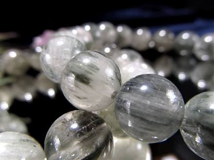 ☆お買い得グレード！☆希少！シルバーアッシュの繊細な輝き  