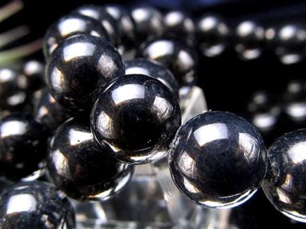 ☆異彩を放つ！濃紺カラー☆重厚感漂うブラックブルー☆勝利の石☆世界