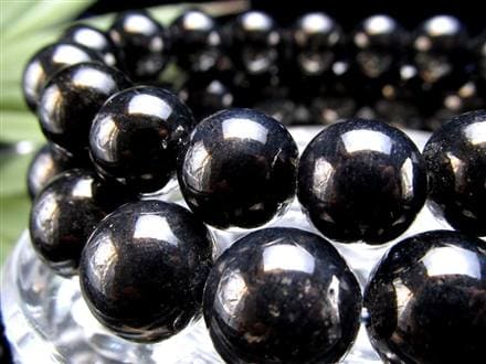 大玉！レア！美しい！！貴重なダークサファイアブレスレット！！ ☆異彩を放つ！濃紺カラー☆重厚感漂うブラックブルー☆勝利の石☆世界