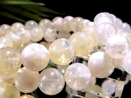 ☆激レア！シトリン☆ぷるぷる質感のレインボーホワイトカラー☆金運