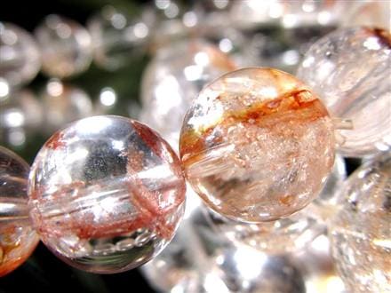 ☆透明感あふれる水晶に赤橙の彩りが咲く☆ギラリとしたメタリックな