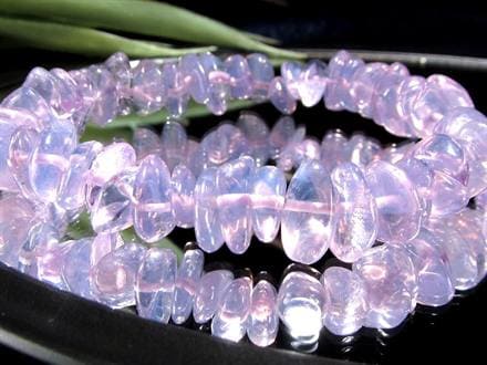 ☆淡紫の上品な輝き☆幻想的なラベンダーピンク☆透明感あり☆心を解放
