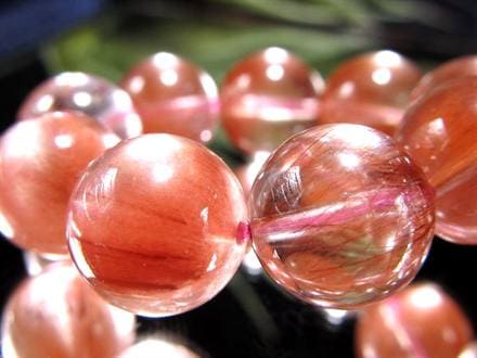 ☆オレンジピンクの華やかカラー☆繊細な針状内包物入り☆透明感・艶感