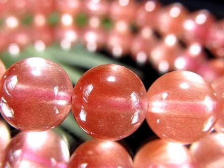 ☆オレンジピンクの華やかカラー☆繊細な針状内包物入り☆透明感・艶感