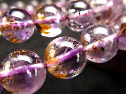 ☆少量限定入荷！☆透明感と神秘性の融合☆芸術的な扇状内包物☆天使の