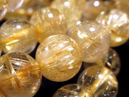 【繊細に内包する金針】 ゴールドルチルクォーツ 1粒売り 10ミリ 水晶のお守り ☆金針ぎっしり！濃密ゴールド！☆繊細な金針が幾重にも広がる圧巻の