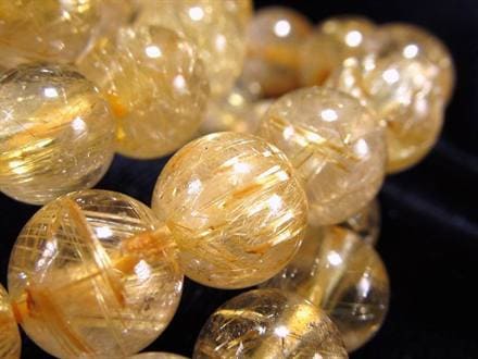 ゴールドルチルクォーツ金針入り ☆金針ぎっしり！濃密ゴールド！☆繊細な金針が幾重にも広がる圧巻の