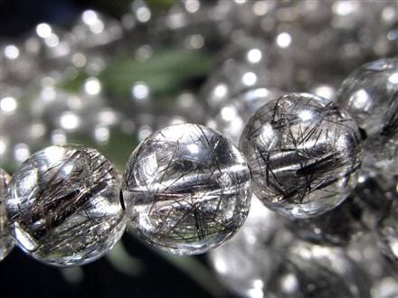 ☆少量限定入荷！☆クリア水晶に映えるブラック針☆太針＆細針が