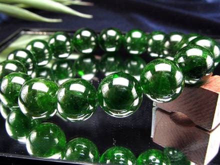 ☆入手困難！存在感のある大珠サイズ☆透明感あふれる鮮やかなディープ