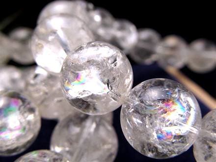 ☆お買い得価格！☆雪の結晶のような煌き☆キラキラ虹入り☆透明感あり