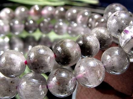 ☆激安大特価！☆光と陰が織りなす静かな美しさ☆神秘の紫黒輝石オーラ