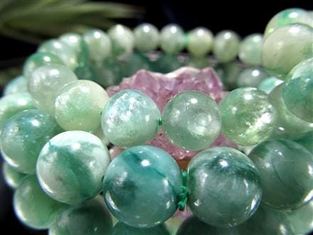 再入荷】【レア】【希少】・【シャイニング グリーンマイカ】【雲母】