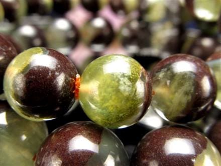 ☆当店初入荷！☆流通量極少☆母岩付きプレナイト☆艶々果肉感☆真実を