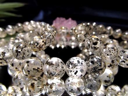 ☆激安販売！激レアストーンを驚きの低価格で☆透明！つぶつぶ黒雲母を