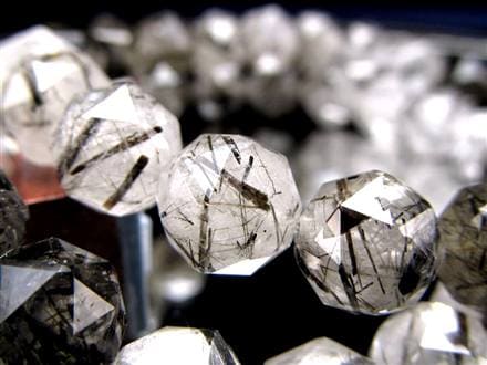 ☆少量限定！激安価格☆縦横無尽に走る漆黒の黒針！☆極上キラキラ