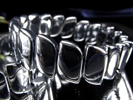 ☆つやつや鏡面仕上げ☆バングルタイプ☆高純度 テラヘルツ鉱石