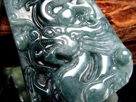 ☆激安価格！☆グアテマラブルー！「マンサーノ翡翠」☆丁寧な手彫り