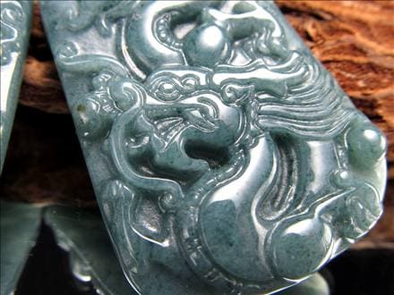 ☆激安価格！☆グアテマラブルー！「マンサーノ翡翠」☆丁寧な手彫り