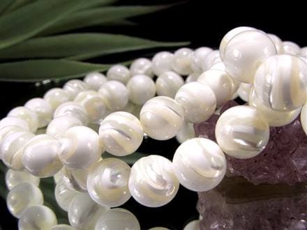 天珠 つぼ柄 美品 コレクション保管していたもの1.2mm〜1.3mm骨董お守り 天珠 つぼ柄 美品 コレクション保管していたもの1.2mm〜1.3