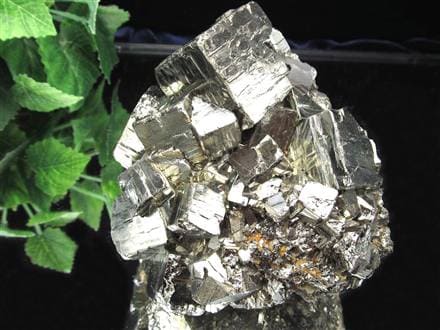 ◇ギラリと光る！黄金のきらめき◇圧倒的なエネルギーを秘めた石