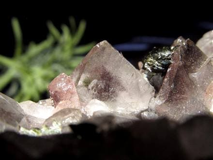 エピドート共生 ファントム ヘマタイトインクォーツ　クリスタル　水晶　原石 エピドート共生 ファントム ヘマタイトインクォーツ クリスタル