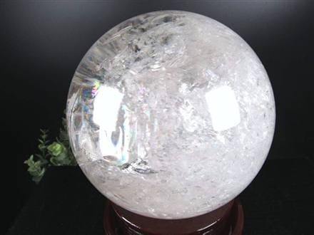 ✳️☆超逸品☆極上透明度と煌煌と輝く虹‼️極上別格品✨レインボー 水晶 丸玉 天然石 ✳️☆超逸品☆極上透明度と煌煌と輝く虹‼️極上別格品