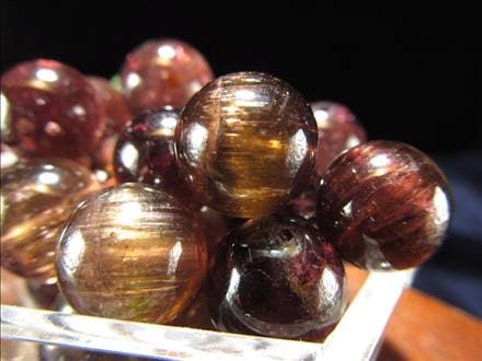 ☆キャッツアイ効果＆バイカラー☆ルベライトとドラバイトが混ざり合っ