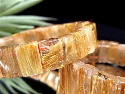 高品質ゴールドタイチンクォーツ☆バングル鑑定書付き タイチンルチルクォーツ ゴールドルチル バングル 送料無料 一点物 111