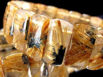 ◇限定8本！◇丸みを帯びたフォルム◇黄金の太陽放射状結晶◇迫力の
