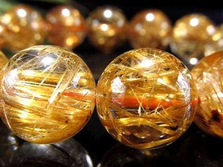 ◇至極の逸品◇濃密な金針が放つ圧倒的な輝き◇超透明クリアクォーツが