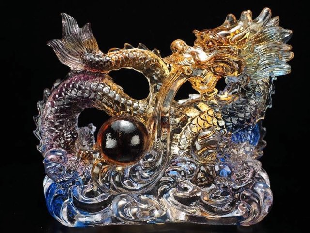 ☆大吉開運！玉付き龍神☆八卦の象徴の四本爪龍☆レインボーカラーの龍