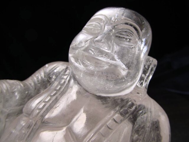 ◇極上品！職人による繊細彫刻◇透明水晶◇豊かな表情が鮮明に