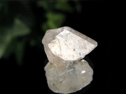 ◇入手困難なロシア産フェナカイト◇数量限定入荷◇「不変、完全、達成