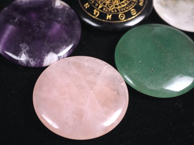 ◇大好評！◇心地よい手のひらサイズ◇パームストーン◇