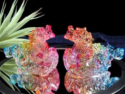 ☆大吉開運！玉付き龍神☆華やか彩色☆レインボーカラーの龍置物