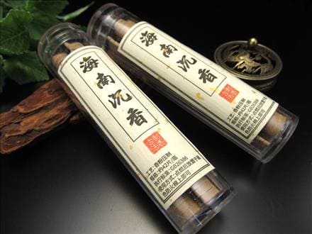 ◇吉兆の雲をあらわす「祥雲」型◇中国の伝統的なお香◇沈香＆天然植物