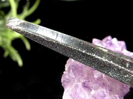 ◇数量限定！希少クリスタル◇ヘマタイト粒子を宿したレーザー